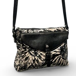 Patricia Nash Sunflower Avellino Crossbody